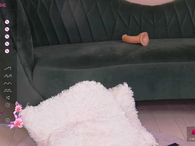 BailleyRush live webcam show