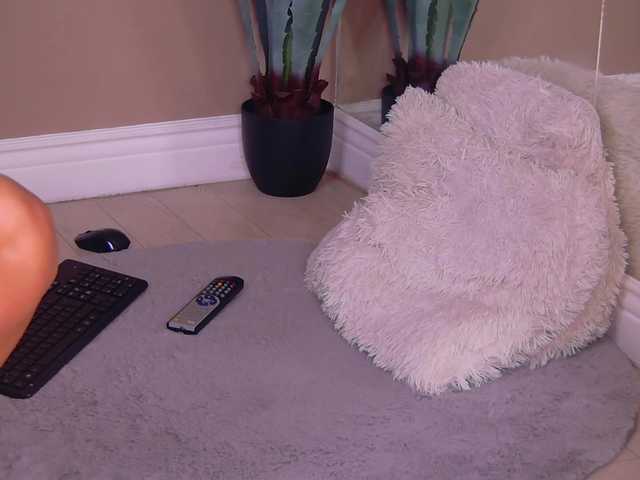 Sex chat gratuit in direct cu BailleyRush pe BongaCams