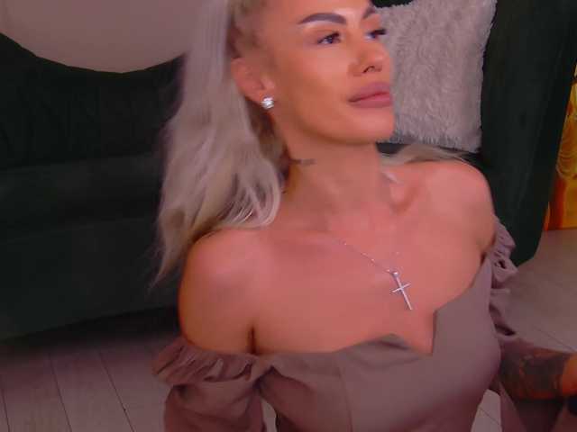 Sex chat gratuit in direct cu BailleyRush pe BongaCams