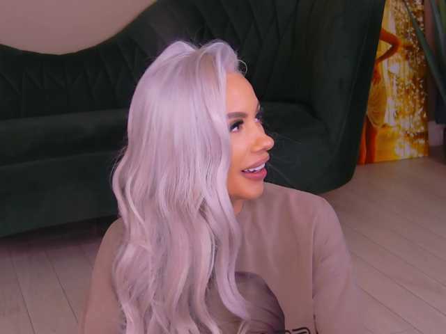 Sex chat gratuit in direct cu BailleyRush pe BongaCams