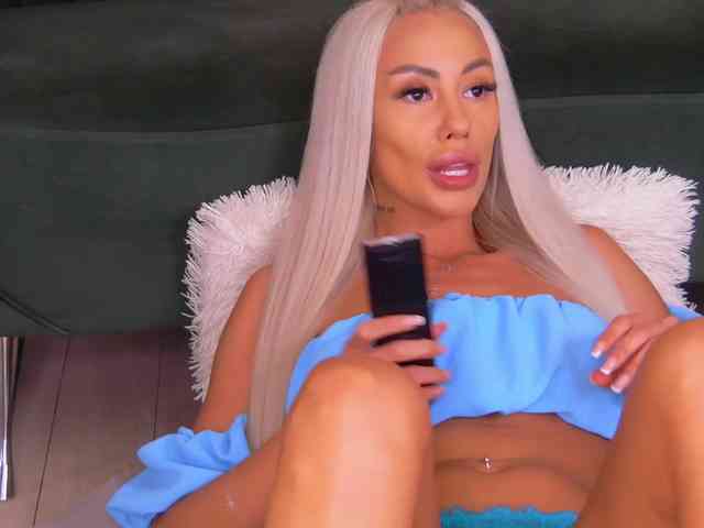 BailleyRush Live Webcam on BongaCams