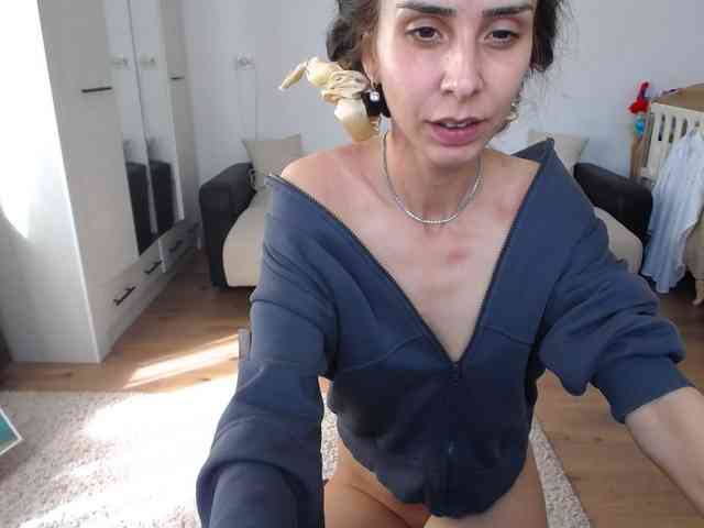 Modèle: jenniferburrill