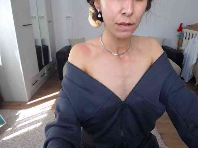 Modèle: jenniferburrill