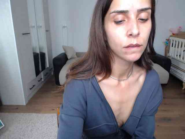 Modèle: jenniferburrill