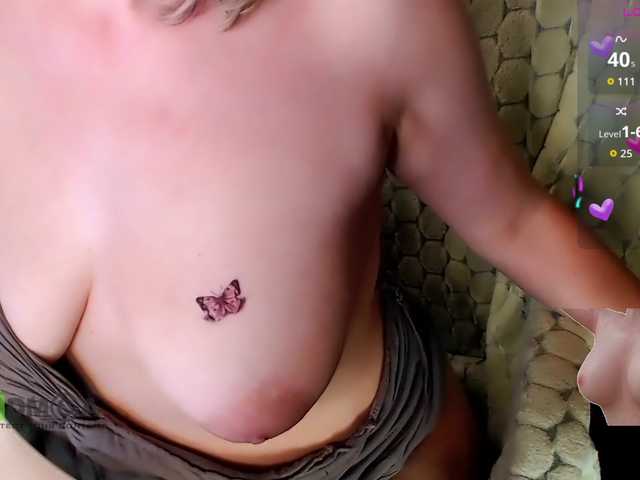 Persiks live cam on BongaCams