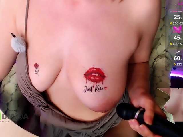 Persiks live cam on BongaCams
