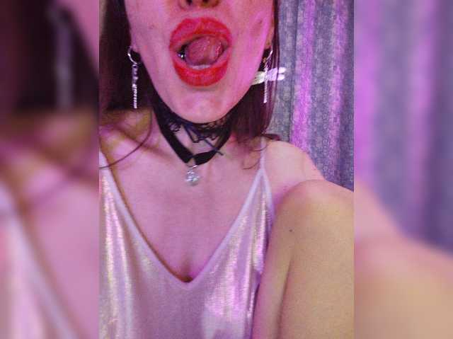 le modèle TPAX-B-PRIVATE est en webcam porno dans un show sur le site bongacams, il possède les tags suivants: White/Caucasian,Redhead,Shaved