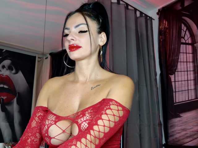 Ella-Hottie
