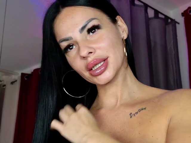 Ella-Hottie