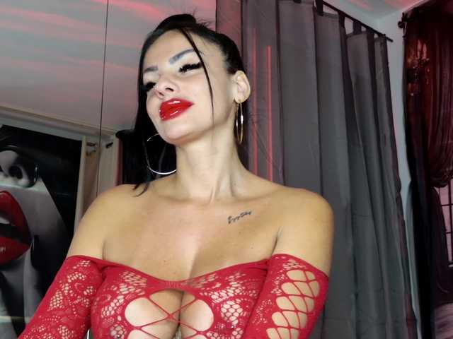 Ella-Hottie