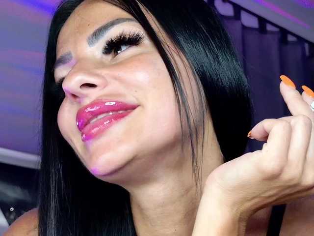 ell3 live cam on BongaCams
