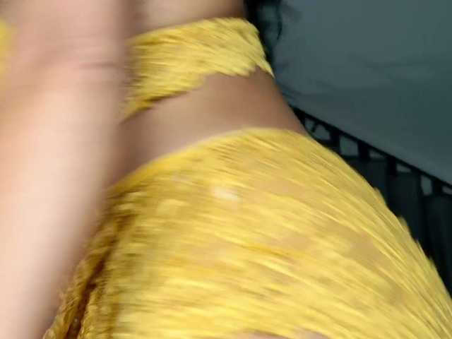 ell3 live cam on BongaCams