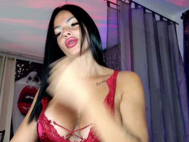 ell3 live cam on BongaCams