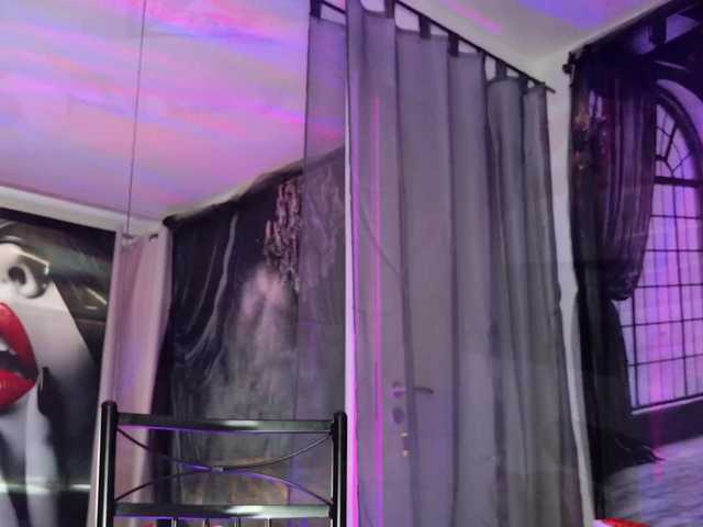 ell3 live cam on BongaCams