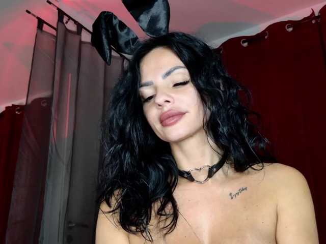 ell3 live cam on BongaCams