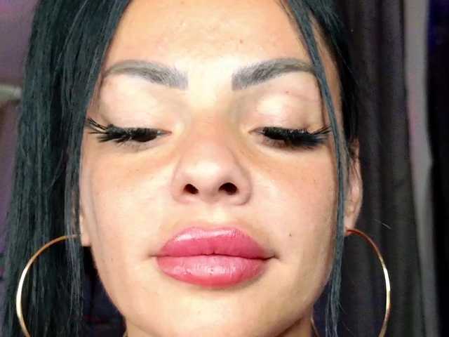 ell3 Live Cam su BongaCams
