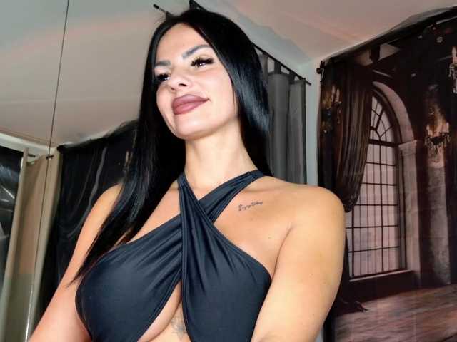Ella-Hottie