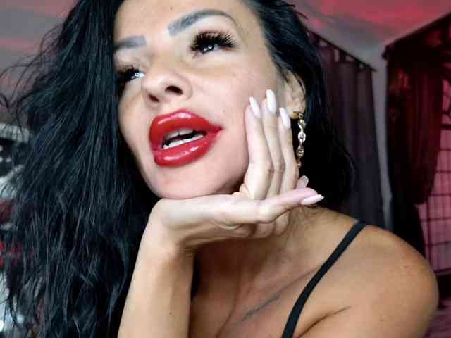 Ella-Hottie webcam