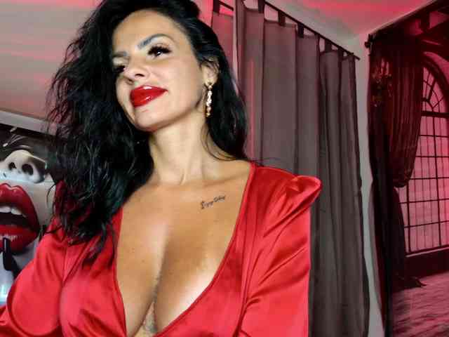 Ella-Hottie webcam