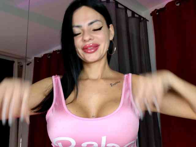 Ella-Hottie