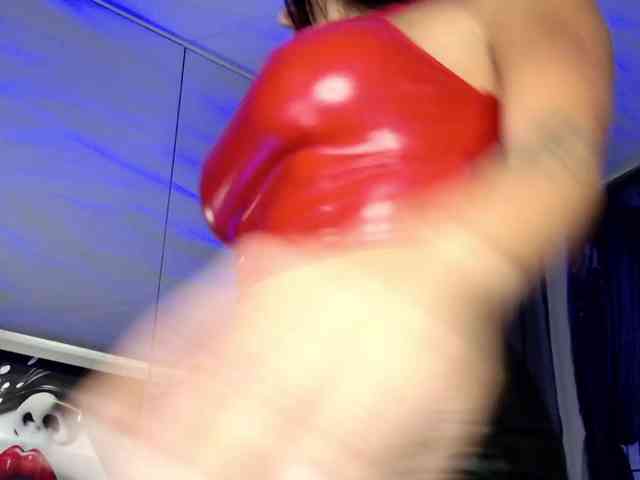 Ella-Hottie webcam