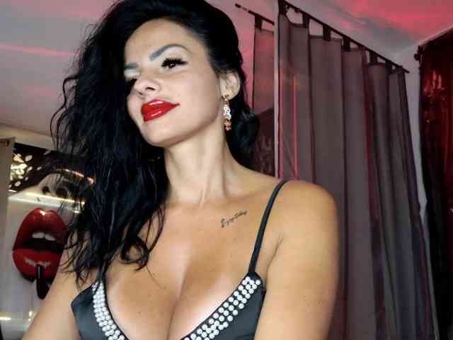 Modelo: Ella-Hottie
