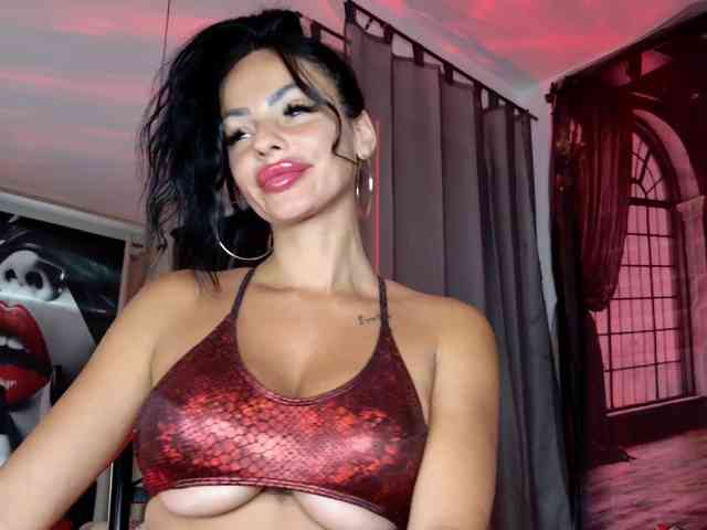 Ella-Hottie webcam