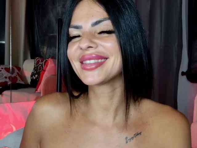 Modelo: Ella-Hottie