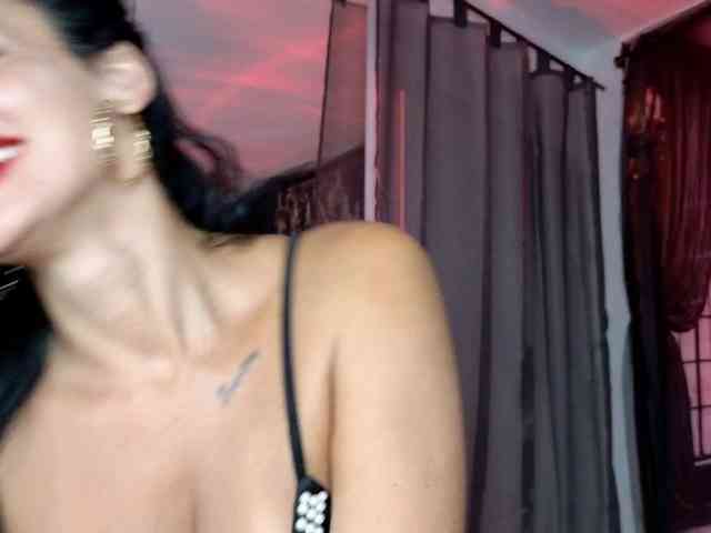 Modelo: Ella-Hottie