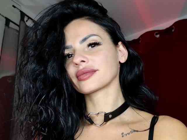 Modelo: Ella-Hottie