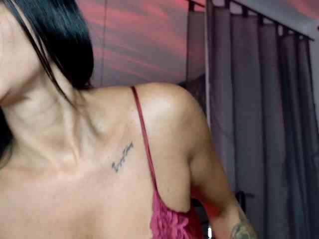 Ella-Hottie webcam