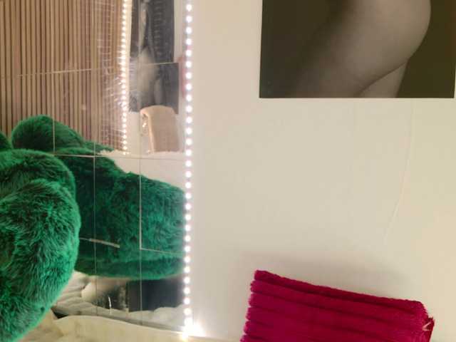 celia-chanel live cam on BongaCams