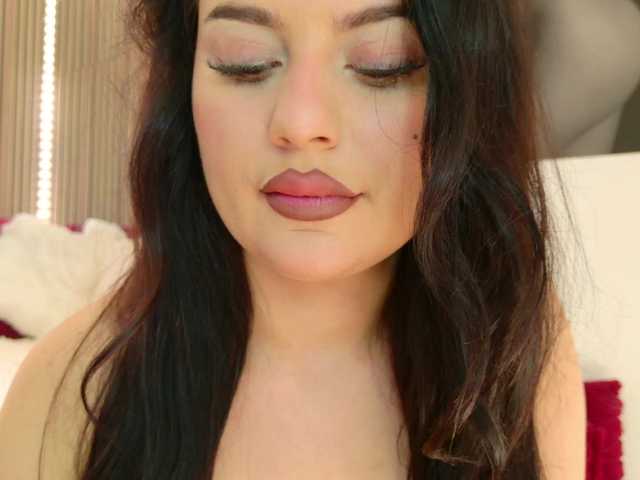 celia-chanel live cam on BongaCams