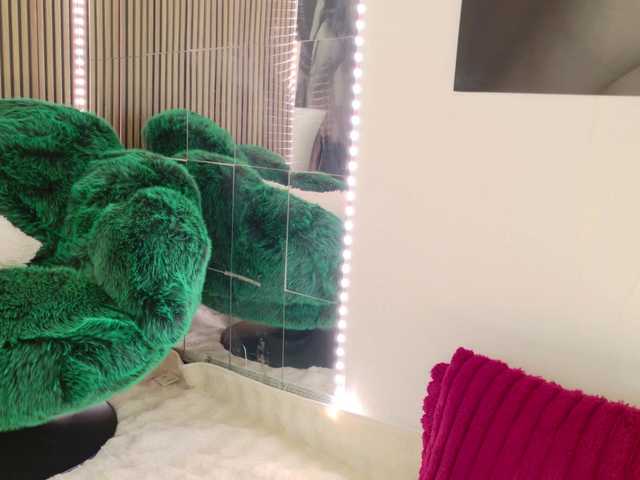 celia-chanel live cam on BongaCams
