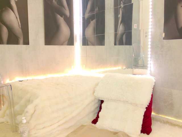 celia-chanel's BongaCams show and profile