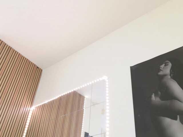 celia-chanel live cam on BongaCams