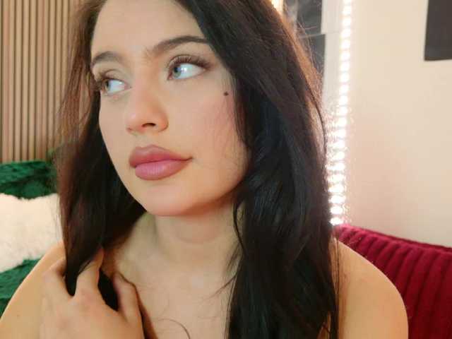 celia-chanel live cam on BongaCams