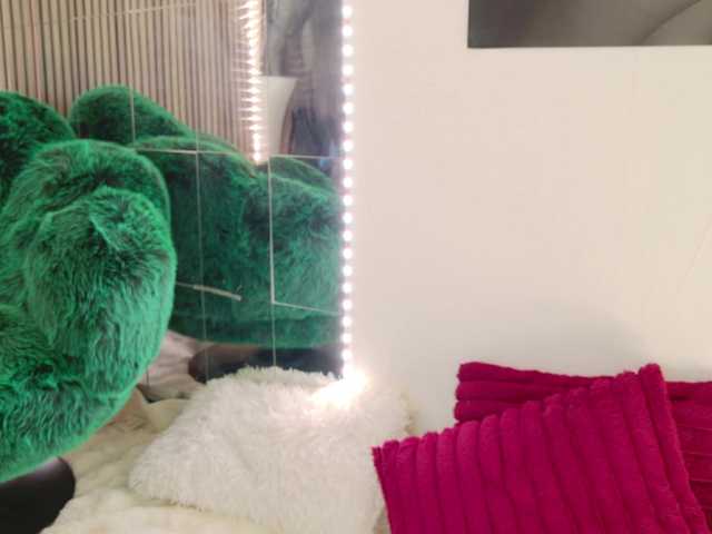 celia-chanel live cam on BongaCams