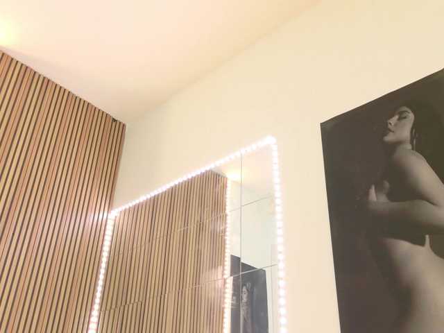 celia-chanel live cam on BongaCams