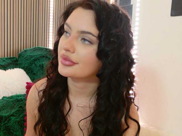 celia-chanel live cam on BongaCams