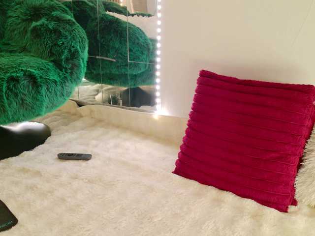 celia-chanel live cam on BongaCams