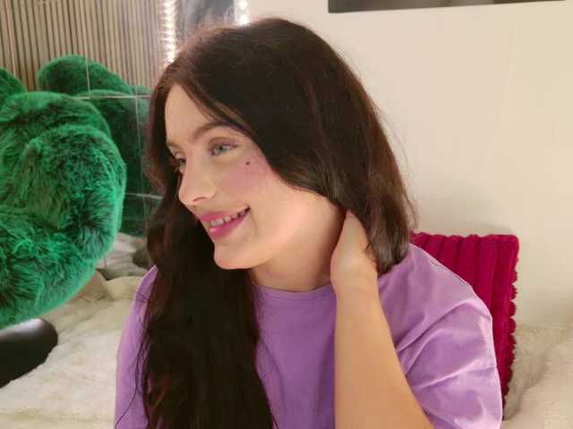 celia-chanel live cam on BongaCams