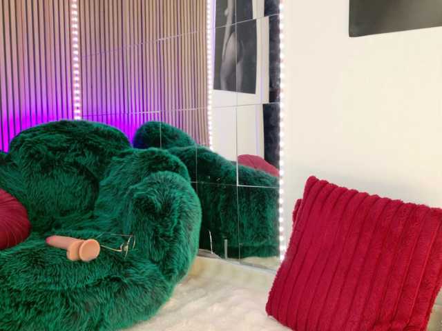 Celya-Chanel live cam preview