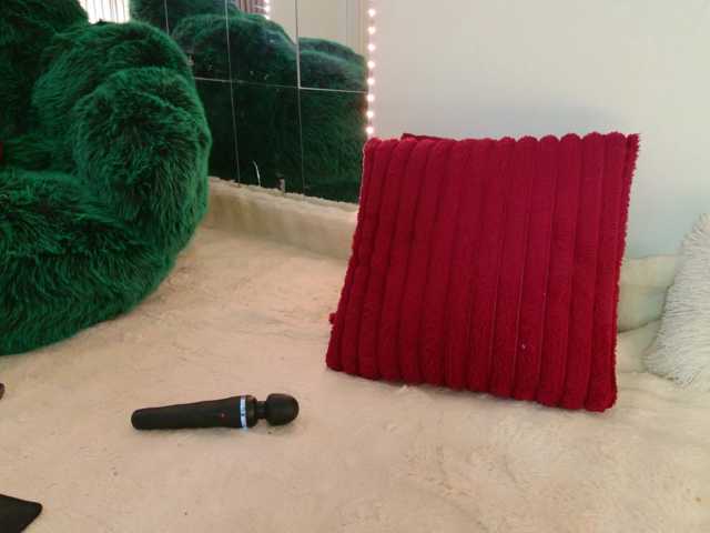 Celya-Chanel live cam preview