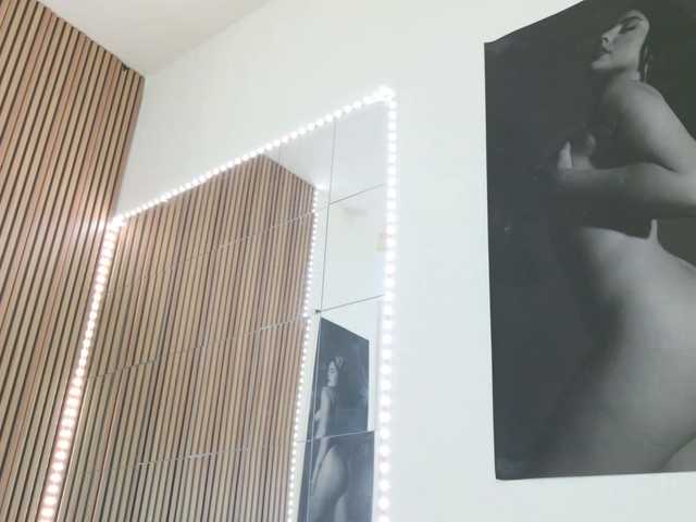 celia-chanel live cam on BongaCams