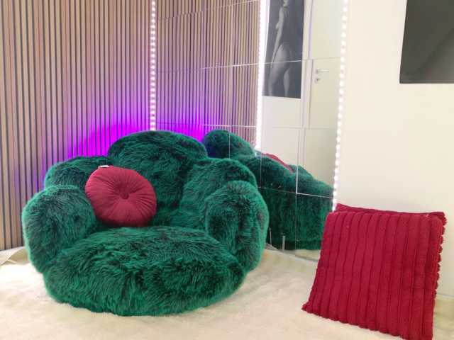 celia-chanel live cam on BongaCams