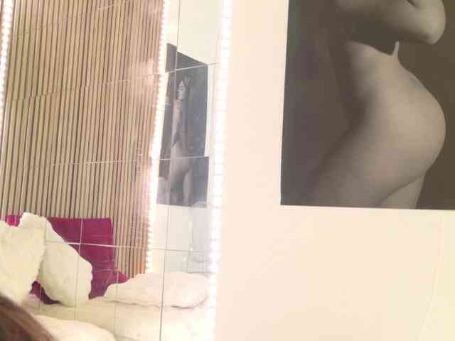 Celya-Chanel webcam