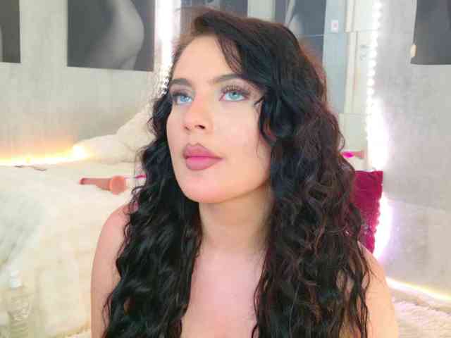 Celya-Chanel webcam