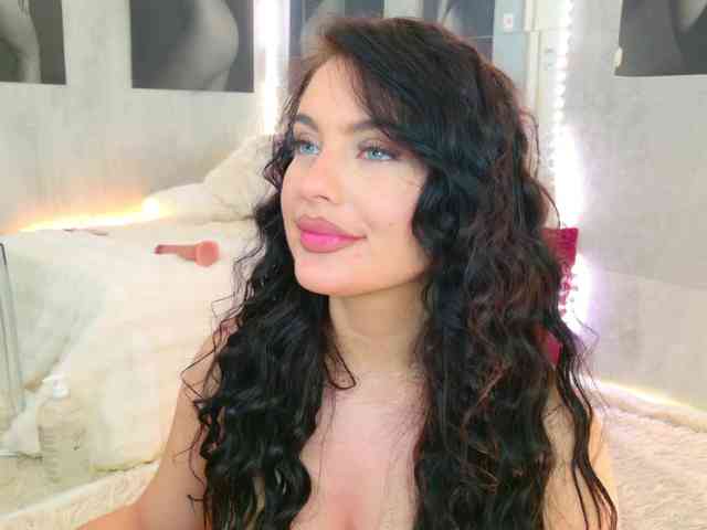 Celya-Chanel webcam