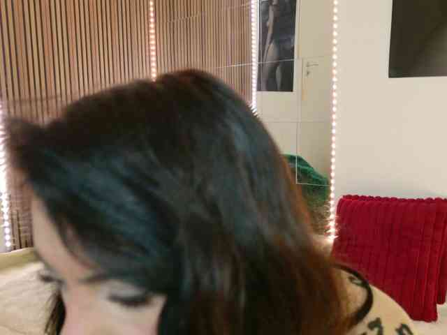 Celya-Chanel webcam